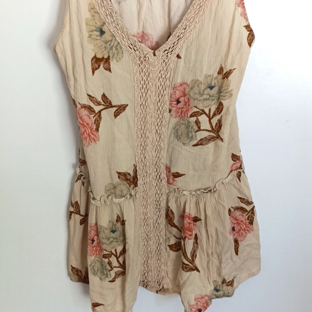 American Eagle Floral Tank